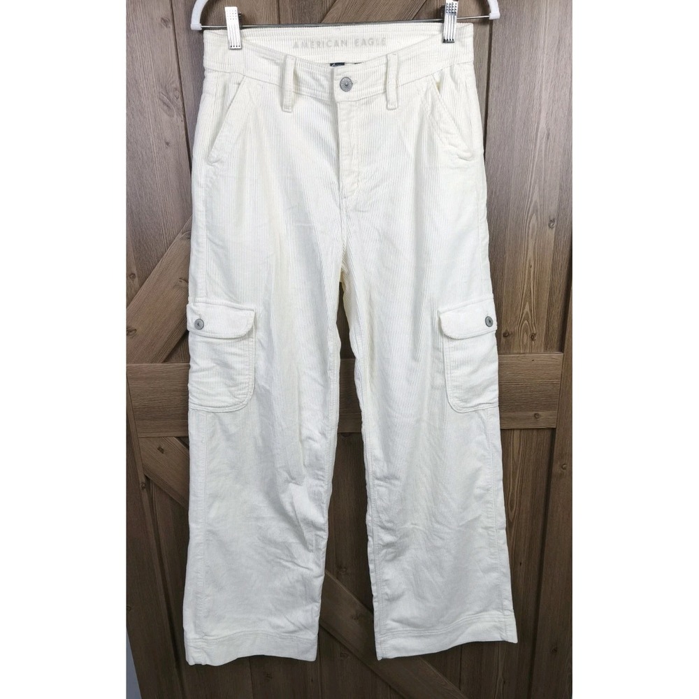 American Eagle Super High Rise Baggy Wide Leg Corduroy Cargo Pants Cream White 4